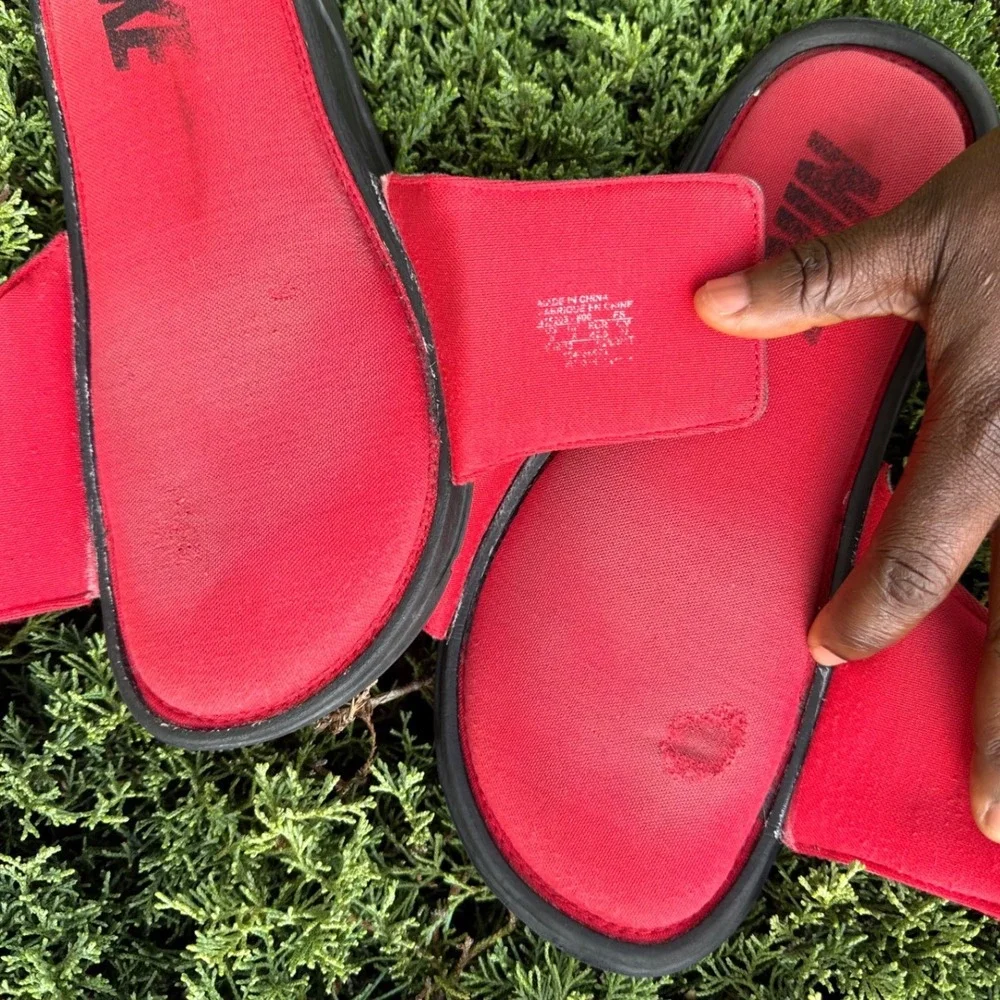 Nike Comfort Slide 2 Men's Sandals Size 9 Red Black